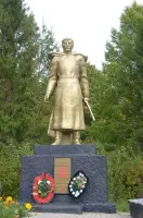 Памятник Героям-освободителям поселка Дедовичи от немецких захватчиков