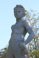 Памятник пионеру-герою - город Котельниково, Волгоградская область, фотография 2