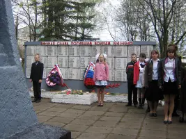 Обелиск Славы в деревне Курилово Собинского района Владимирской области, фотография 2