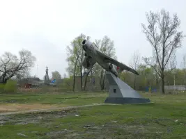 Памятник летчикам погибшим на Обоянской земле в 1941−45 гг