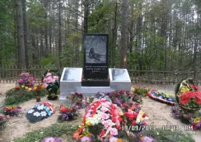 Памятник жертвам фашизма в д.Николаевка Мглинского района Брянской области