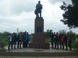 Памятник солдатам ВОВ (Памятник воину – освободителю)