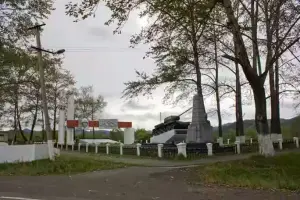 Мемориальный комплекс в Леонидово
