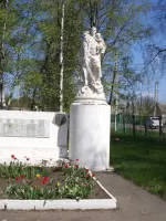 Памятник односельчанам