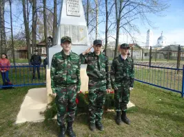 Павшим в боях за Родину в селе Кирилловка, фотография 2