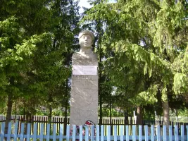 Памятник Герою Советского Союза Васильеву В.В