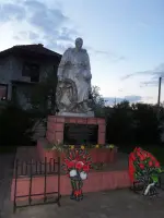 Памятник погибшим воинам