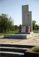 Памятник павшим землякам