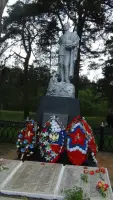 Братская могила №1 в деревне Глущенки