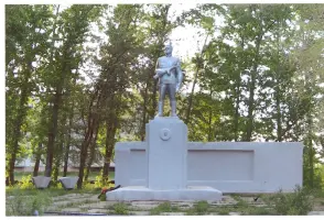 Памятник павшим воинам, фотография 2