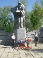 Памятник павшим землякам, с. Верхние Поляны Белинского района Пензенской области, фотография 2