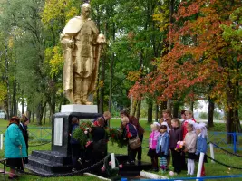 Памятник, посвященный воинам и партизанам, погибшим в годы Великой Отечественной войны, фотография 3