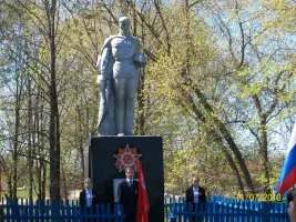 Памятник погибшим воинам в Великой Отечественной войне