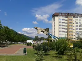 Памятный символ летчикам 236 авиационной Львовской истребительной дивизии, техникам и строителям