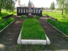 Памятник односельчанам