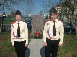 Стела-мемориал погибшим односельчанам в ВОВ, обелиск комиссару Гражданской Войны и ветерану-полковнику ВОВ, односельчанину Хабибуллину, фотография 4