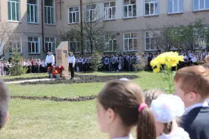 Стела «Уральский причал», фотография 3