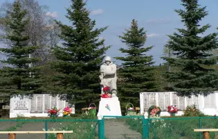 Памятник «Скорбящему солдату», фотография 3