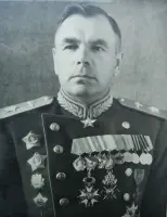 Памятник-бюст маршалу авиации Ф.Я.Фалалееву