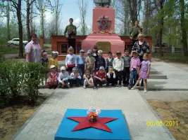 Мемориальные доски и памятные знаки