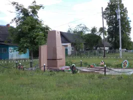Памятник односельчанам