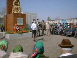 Памятник Скорбящей матери