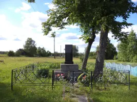 Памятник односельчанам