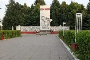 Мемориал Славы с Вечным огнем, фотография 4