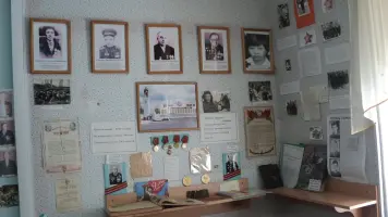 Экспозиция "Великая Отечественная война" школьного музея "Истоки"