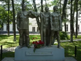 Композиция «Панфиловцы». «Защитникам Москвы. 1941». Памятник «Защитникам Москвы и Ленинграда»
