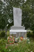 Обелиск памяти павших в Великой Отечественной войне в деревне Колташи