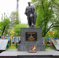Памятник «Павшим Малгобекчанам»