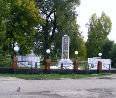 Памятник воинам, погибшим в годы Великой Отечественной войны (1941−1945 гг.) в селе Сычёвка