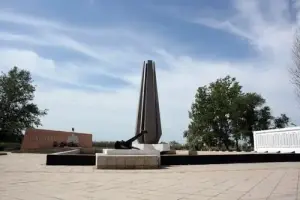 Мемориальный комплекс г.Лагани Республики Калмыкия