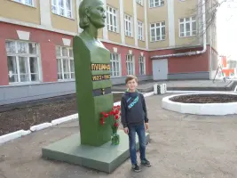 Памятник Ф. А. Пушиной