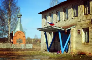 Памятник-часовня погибшим землякам, фотография 3