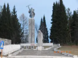 Мемориальный комплекс в г. Нижняя Тура Свердловской области