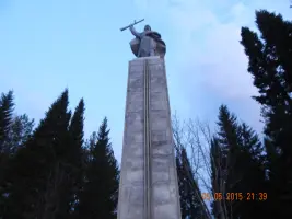Мемориальный комплекс в г. Нижняя Тура Свердловской области, фотография 4
