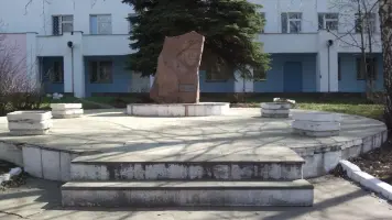 Памятник «Медикам Удмуртии погибшим на фронтах ВОВ», фотография 3