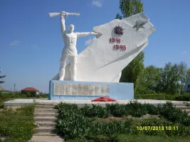 Памятник воинам-односельчанам Большекарайцам, погибшим в годы Великой Отечественной войны, фотография 4