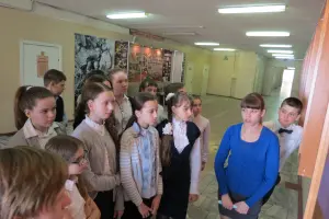 Школьный музей Боевой Славы МБОУ СШ №53 "И помнит мир спасённый!", фотография 3