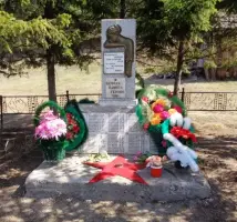Обелиск «Скорбящая мать», фотография 3