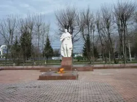 Памятник Солдату победителю