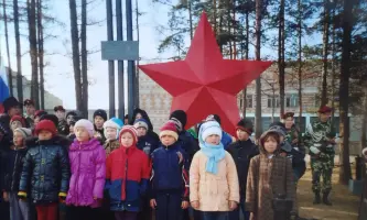 Памятник воинам-землякам, участникам ВОВ, фотография 3