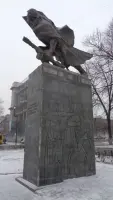 Стела, посвященная врачам Ижевского медицинского института, погибшим в годы Великой Отечественной войны, фотография 2