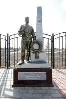 Памятник Героям СССР – город Морозовск, Ростовская область, фотография 2