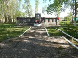 Мемориал погибшим в ВОВ п. Утиновка Таловского района Воронежской области