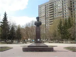 Бюст Маршалу Г. К. Жукову