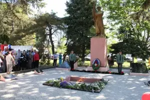 Братская могила