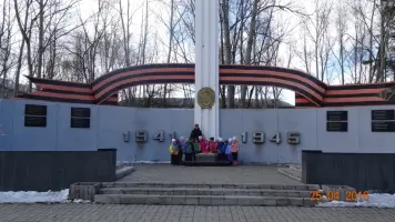 Обелиск в честь 40-летия Победы Советского народа в Великой Отечественной войне, фотография 3